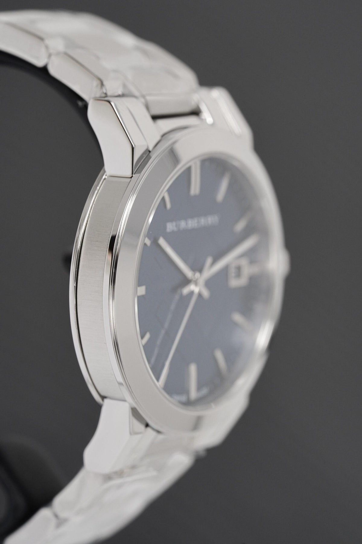Burberry Men's Watch The City Steel Blue BU9031 – product image 5