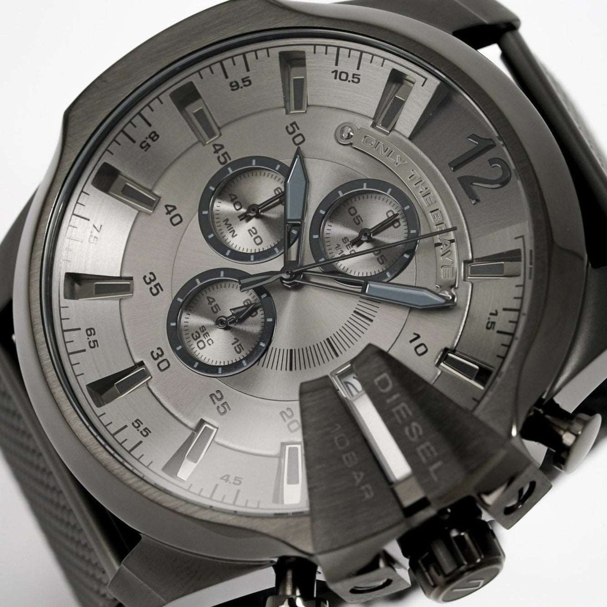 Diesel DZ4527 Men's Chronograph Mega Chief Gunmetal Mesh Watch – product image 2