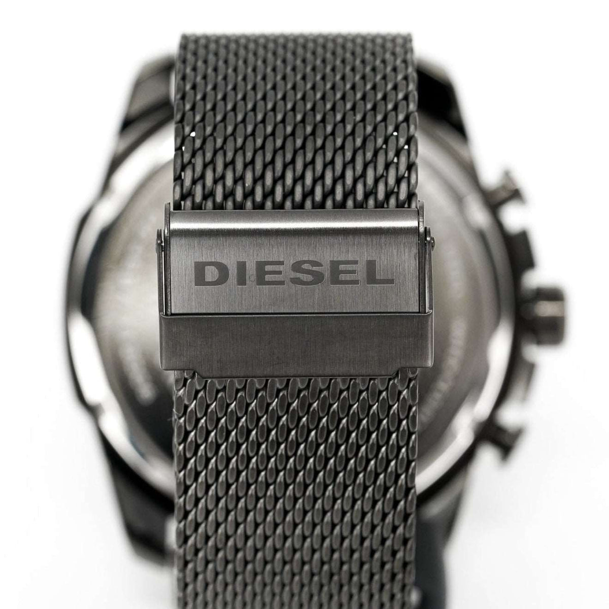 Diesel DZ4527 Men's Chronograph Mega Chief Gunmetal Mesh Watch – product image 3