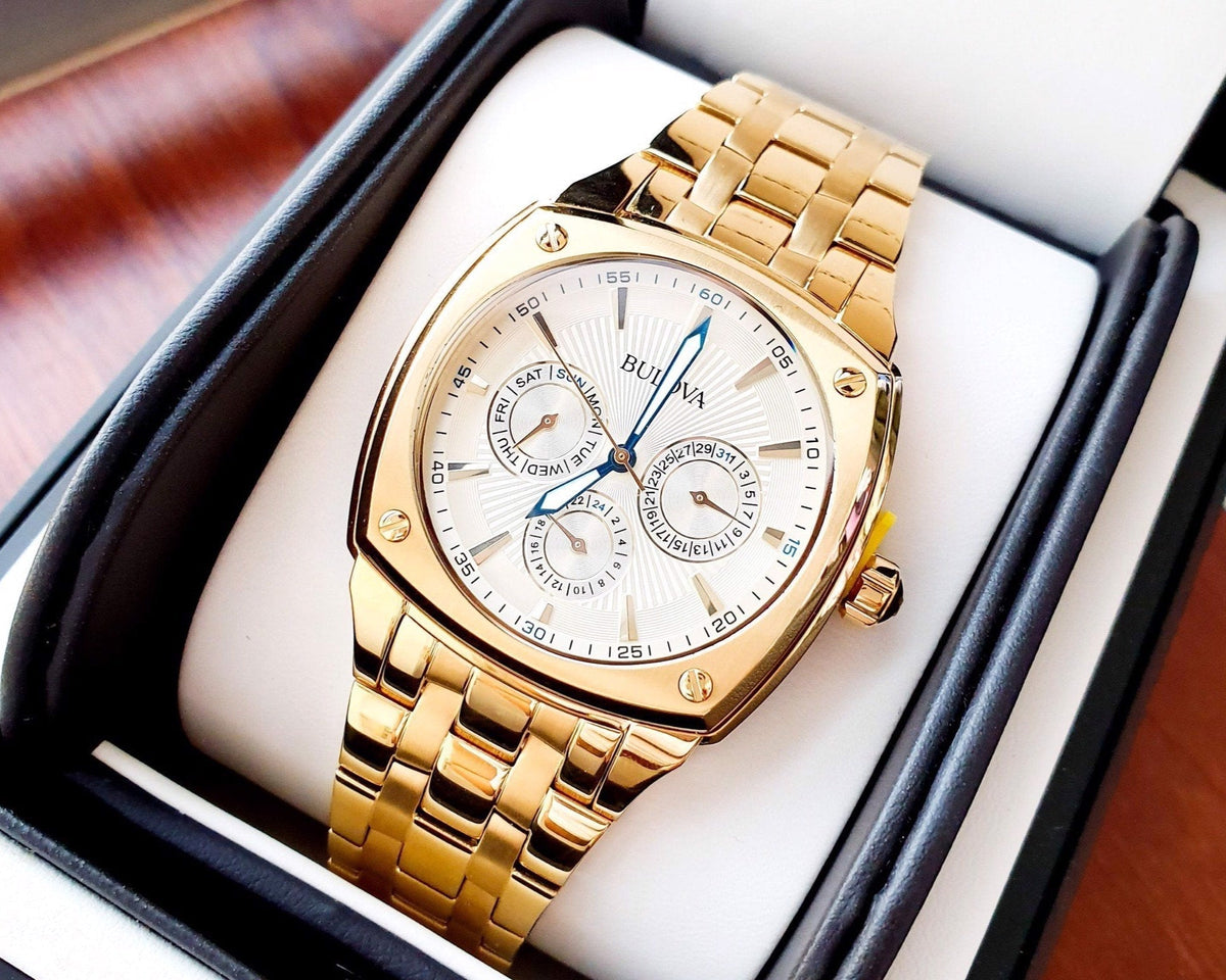 Bulova Multifunction Men's Gold Watch 97C105 – product image 4